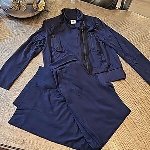 Navy track suit pantsuit size S Cabi